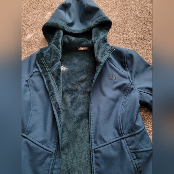 EUC! Teal Sherpa-Lined TNF Jacket - Picture 2 of 4